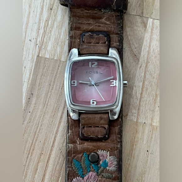 Fossil Ladies Watch Brown Embroidered Leather Strap Rectangular Pink Dial - Picture 3 of 12